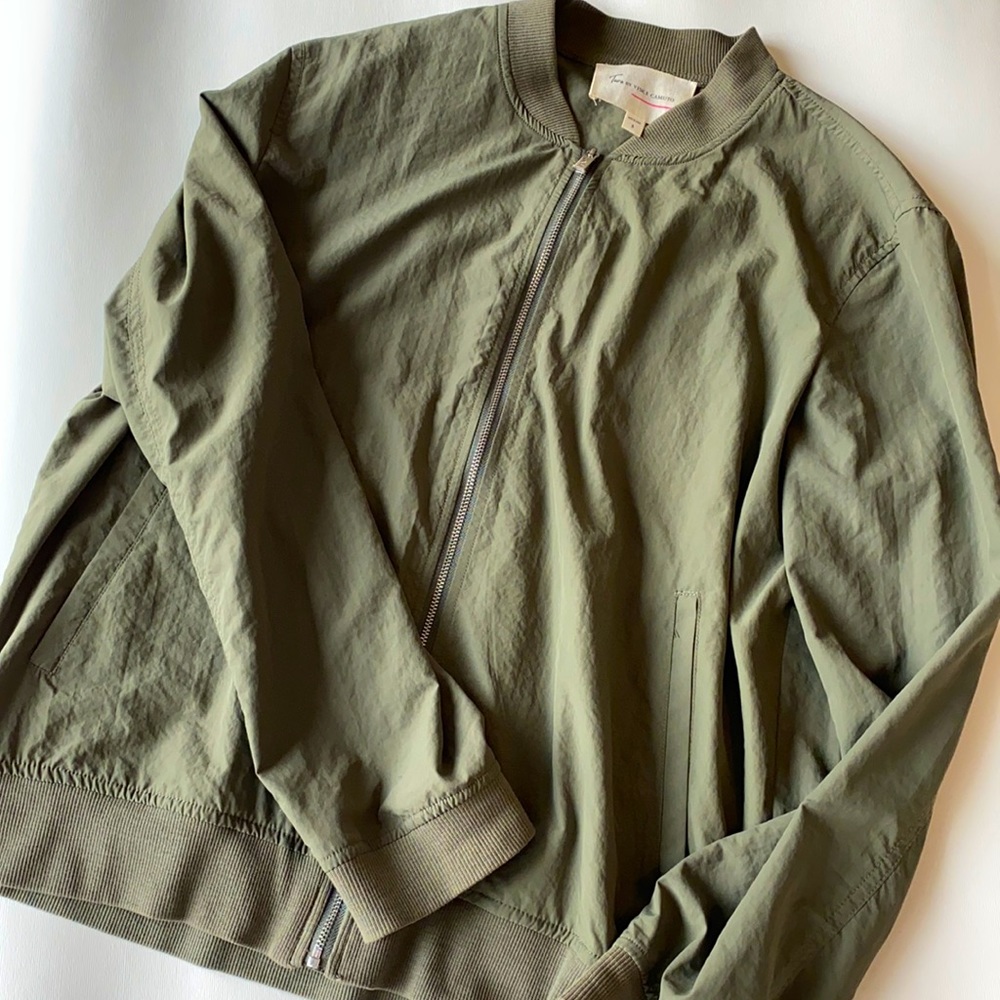 Light weight Vince Camuto jacket